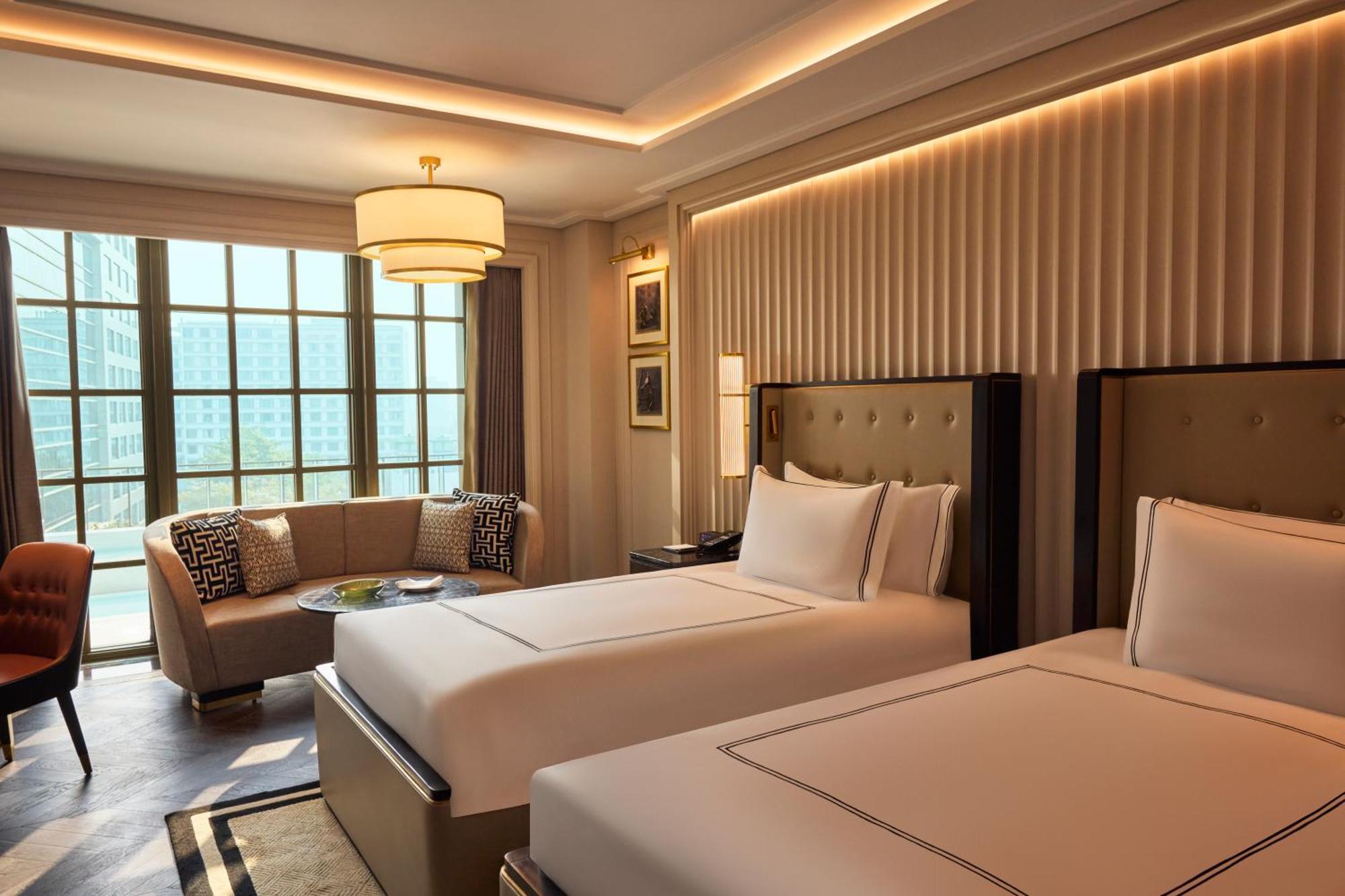 Fairmont Bombay